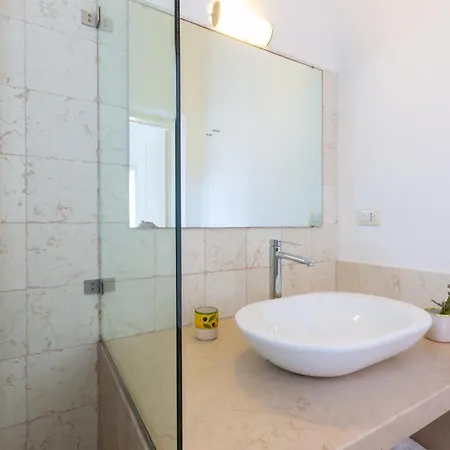 Villa Bianca Con Piscina E Vista Mare *