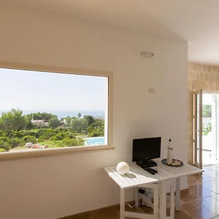 Bianca Con Piscina E Vista Mare * Gagliano del Capo